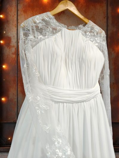 Ariana -size 14 - Image 2